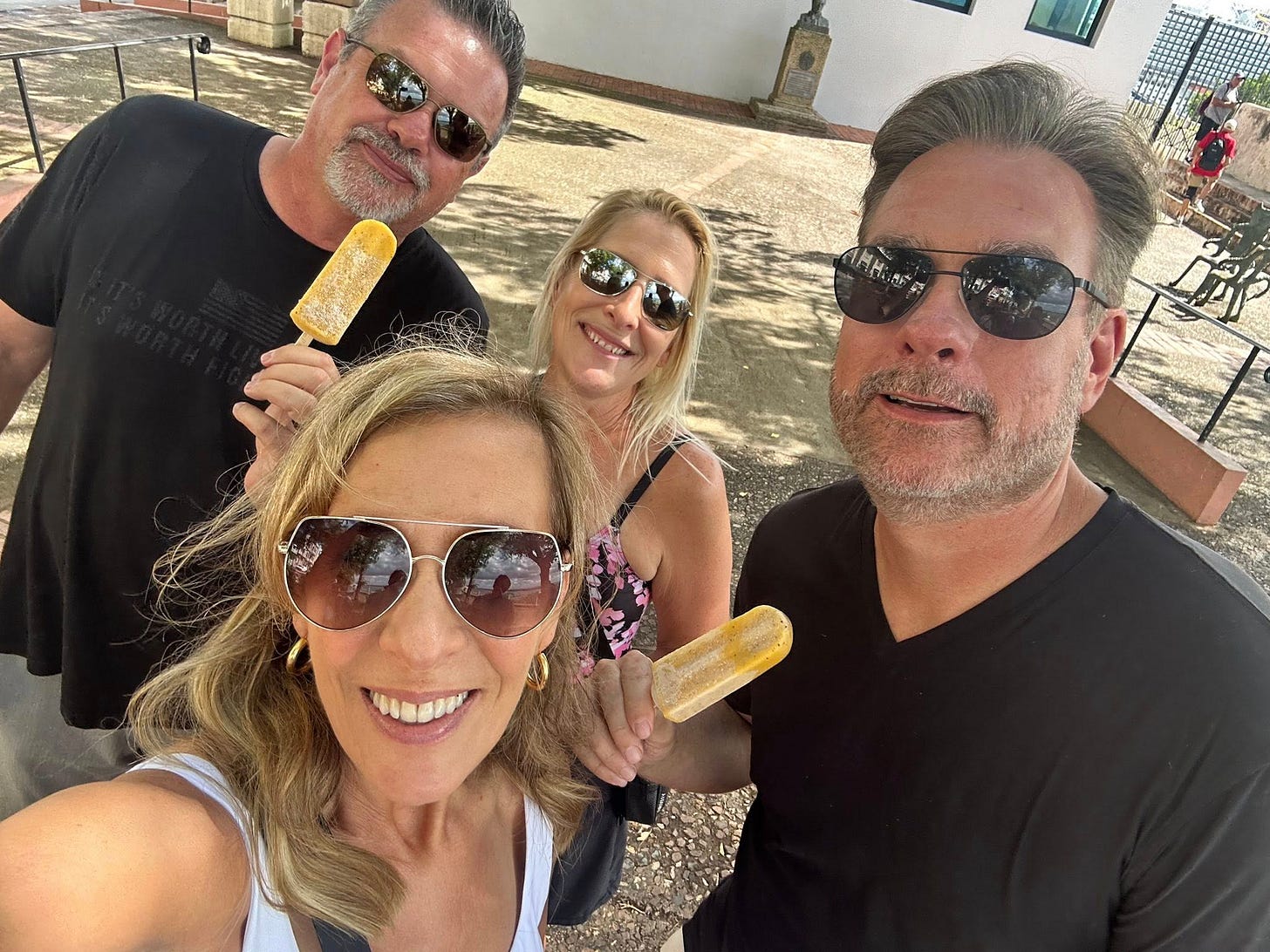 No photo description available.