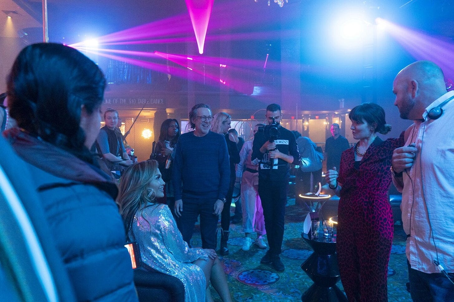 https://www.thegate.ca/wp-content/uploads/2019/12/hustlers-lorene-scafaria-jennifer-lopez.jpg