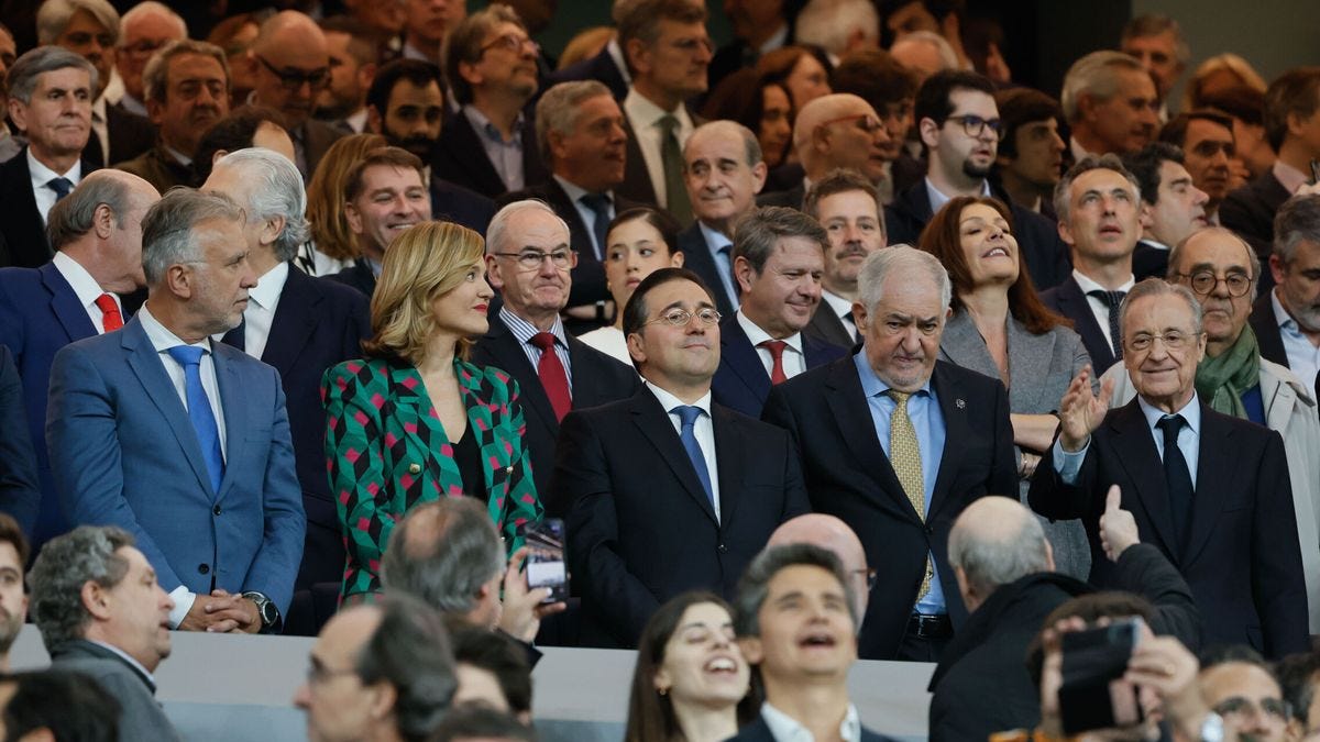 De los ministros a Pedro Sánchez: quién al paco del Bernabéu y quién en la  final de Copa