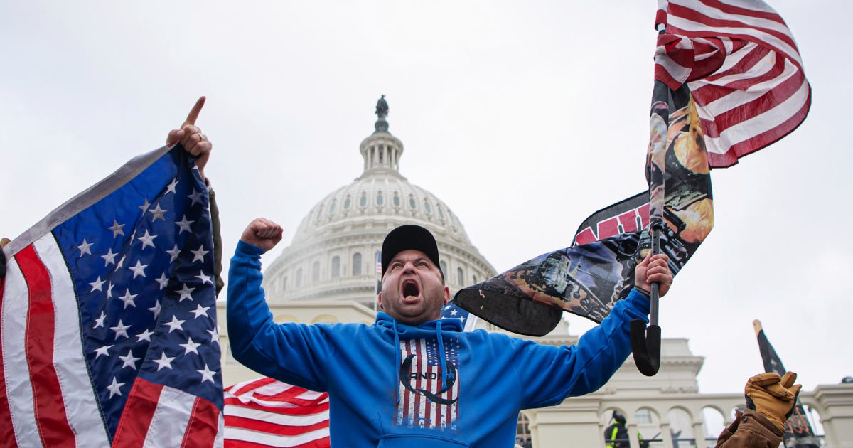 Liveblog: Trump Incites Violent Insurrection on Capitol Hill – Mother Jones