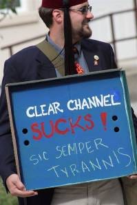 billboards-protest-rally-clear-channel-tacoma-005