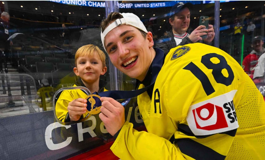 The Elmonters spoke with a former NHL scout, who gave his thoughts on Eklund, Poletin, Eiserman, Bednarik & Aitcheson.