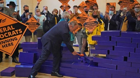 Lib Dems can topple Tory 'blue wall' in south of England, says leader |  Liberal Democrats | The Guardian