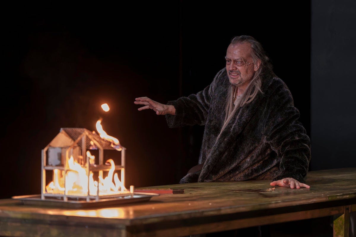 Nathan Berg as Wotan in Theater Basel’s Götterdämmerung (Photo: Ingo Höhn)