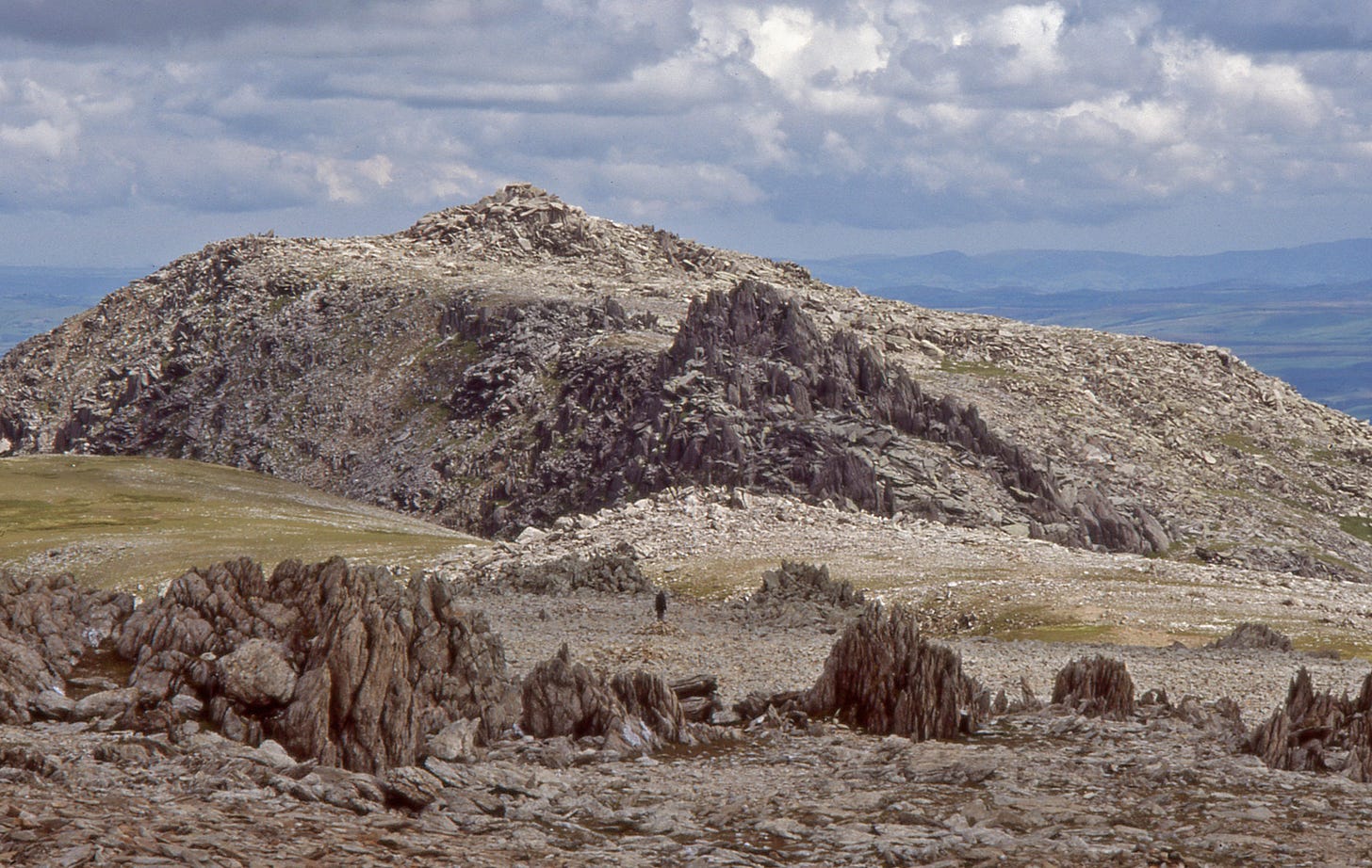 Stony plateau towards rockpile summit