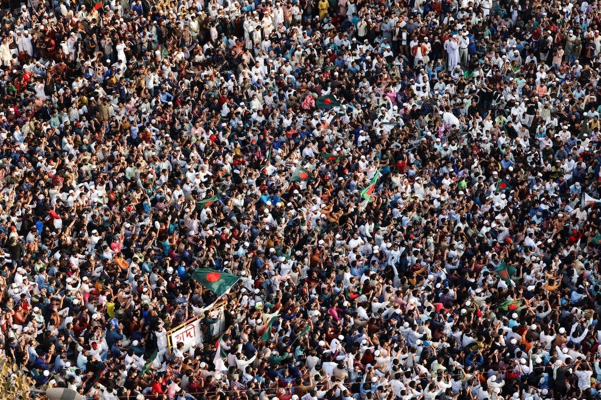 Supporters block the Shahbagh Square as they protest demanding justice for the death of Sharif Osman Hadi in Dhaka