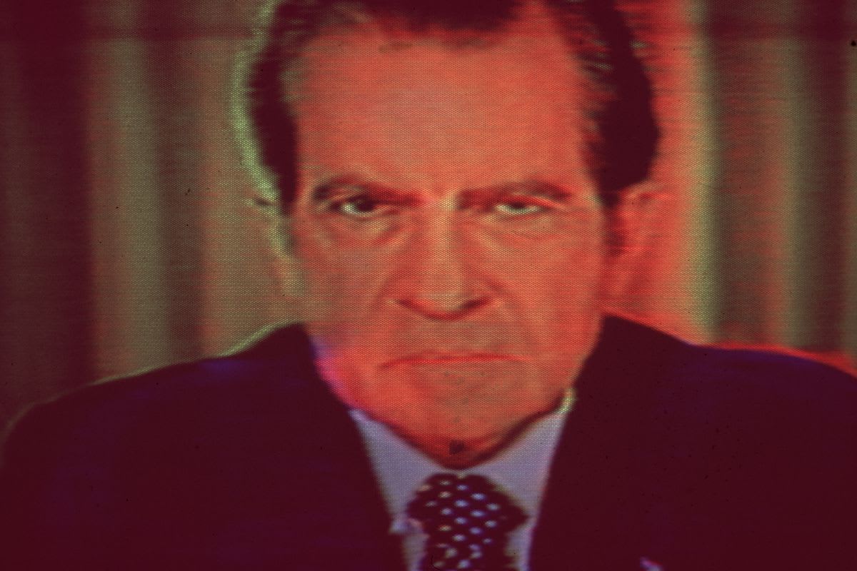 17 former Watergate prosecutors: impeach Trump - Vox