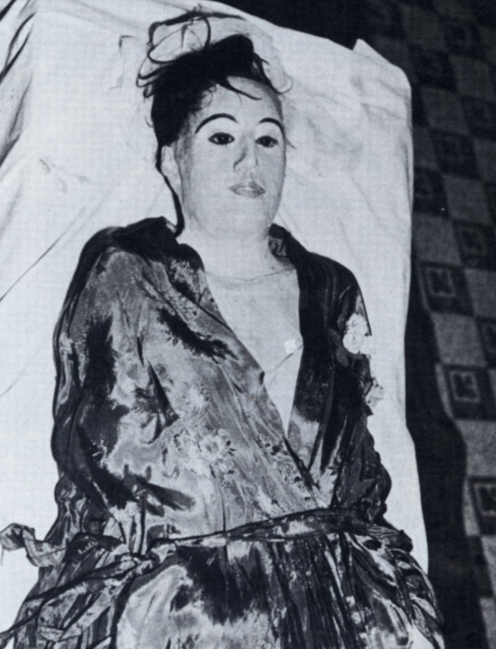 No photo description available.