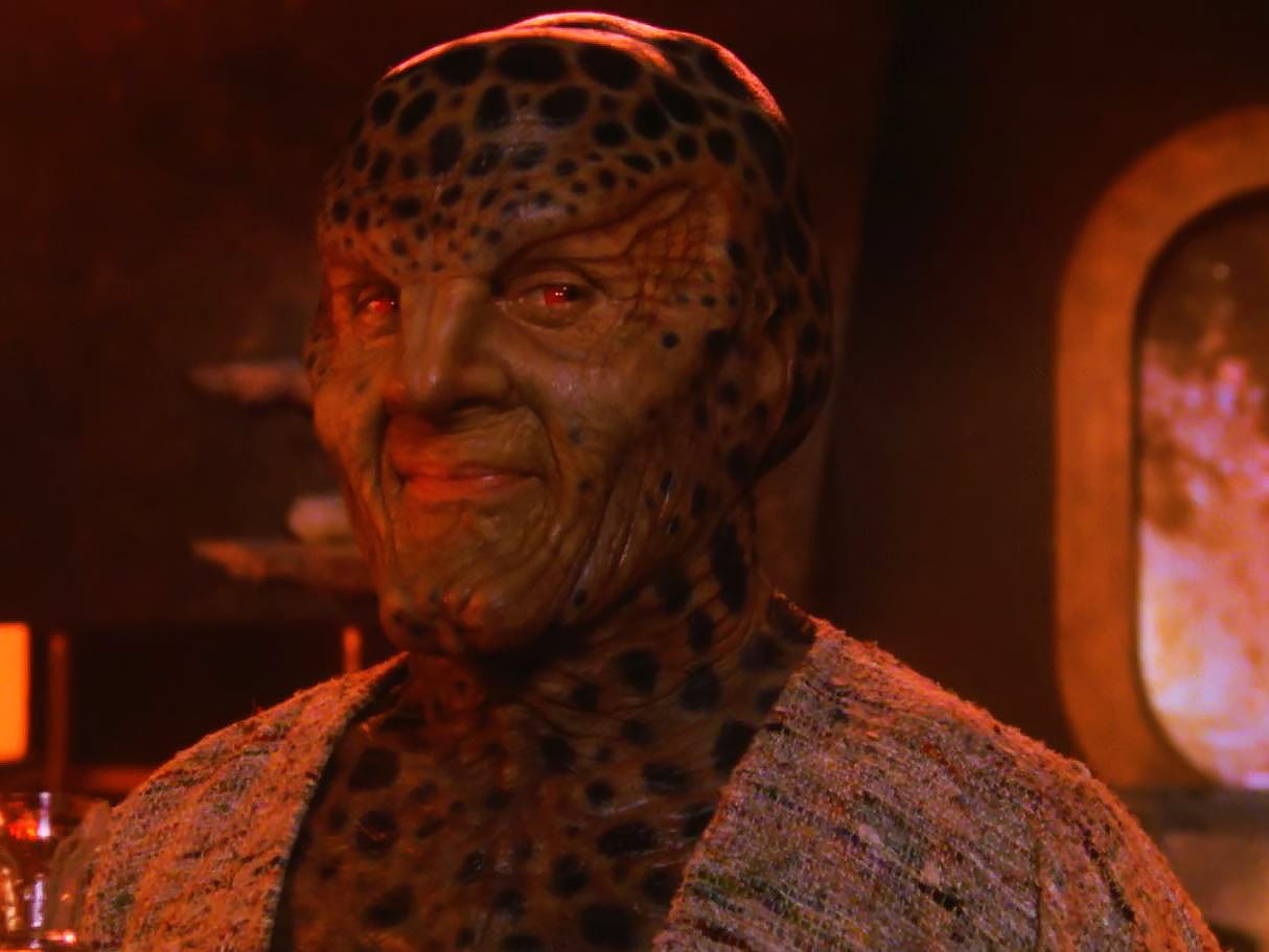 Babylon 5" Soul Mates (TV Episode 1994) - IMDb