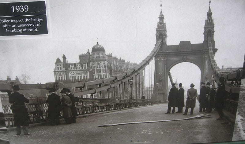 File:JD 2023 09 Hammersmith Susp 16.jpg