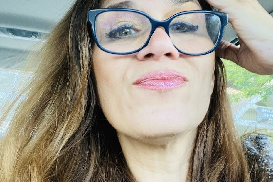 I'll Sue You: “Federal bill” author Francesca Amato loses IRS status, threatens journalists, and faces backlash for alleged self-enrichment.