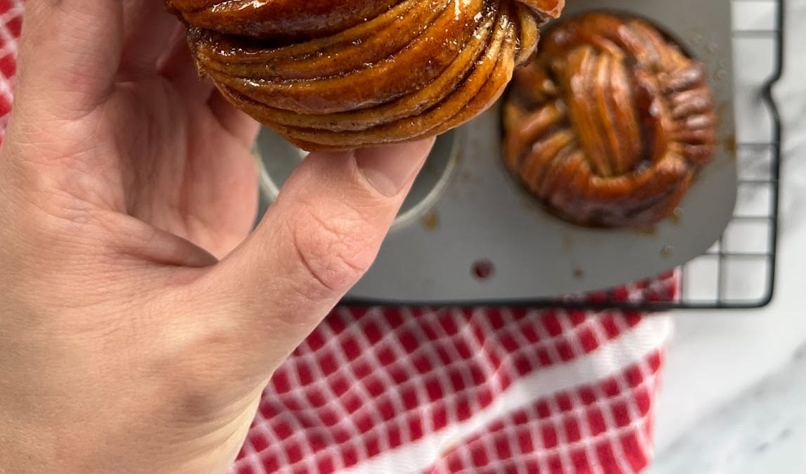 Kitchen Project #44: Apple butter cinnamon buns