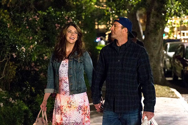 Lorelai and Luke Gilmore Girls A Year in the Life | rmrk*st | Remarkist Magazine