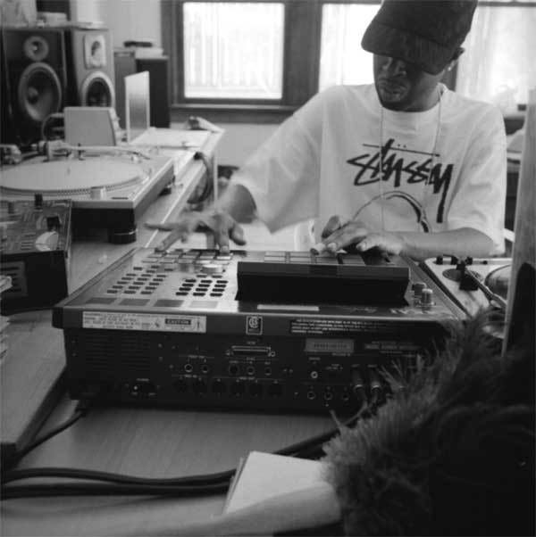 dilla_pic1.jpg