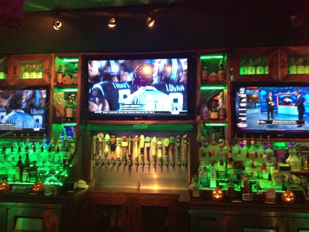 Black Rose Irish Pub - Best happy hour!!! $2.50 any and all beers! - Music Venues Near Me - Boca Raton, Florida