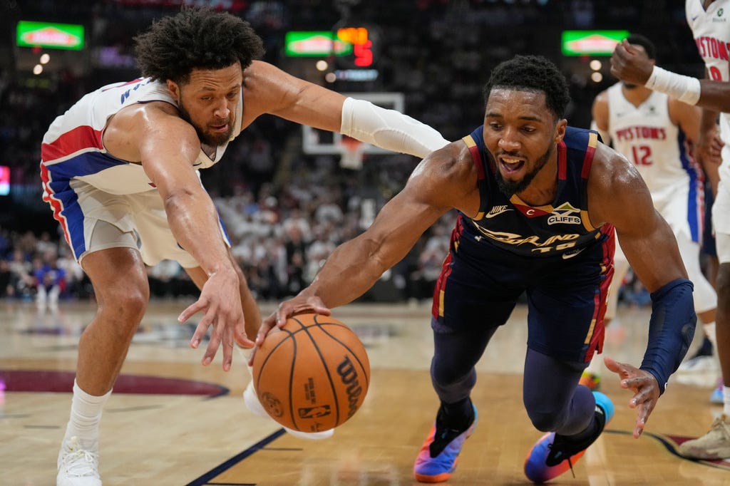 Cavs Pistons round 2 playoff game in Cleveland