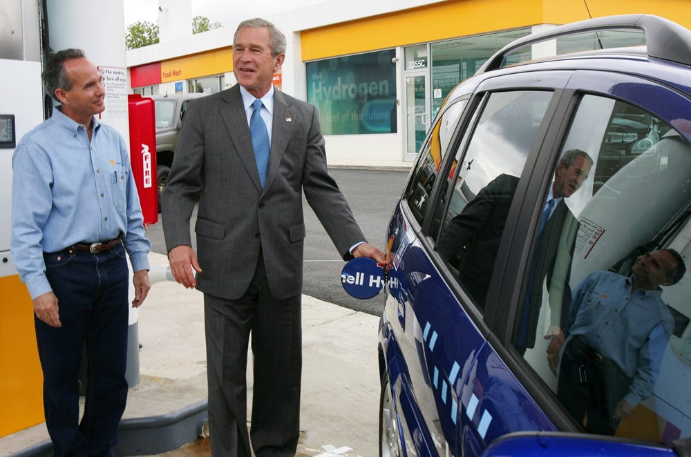 Bush pumps up idea of hydrogen future