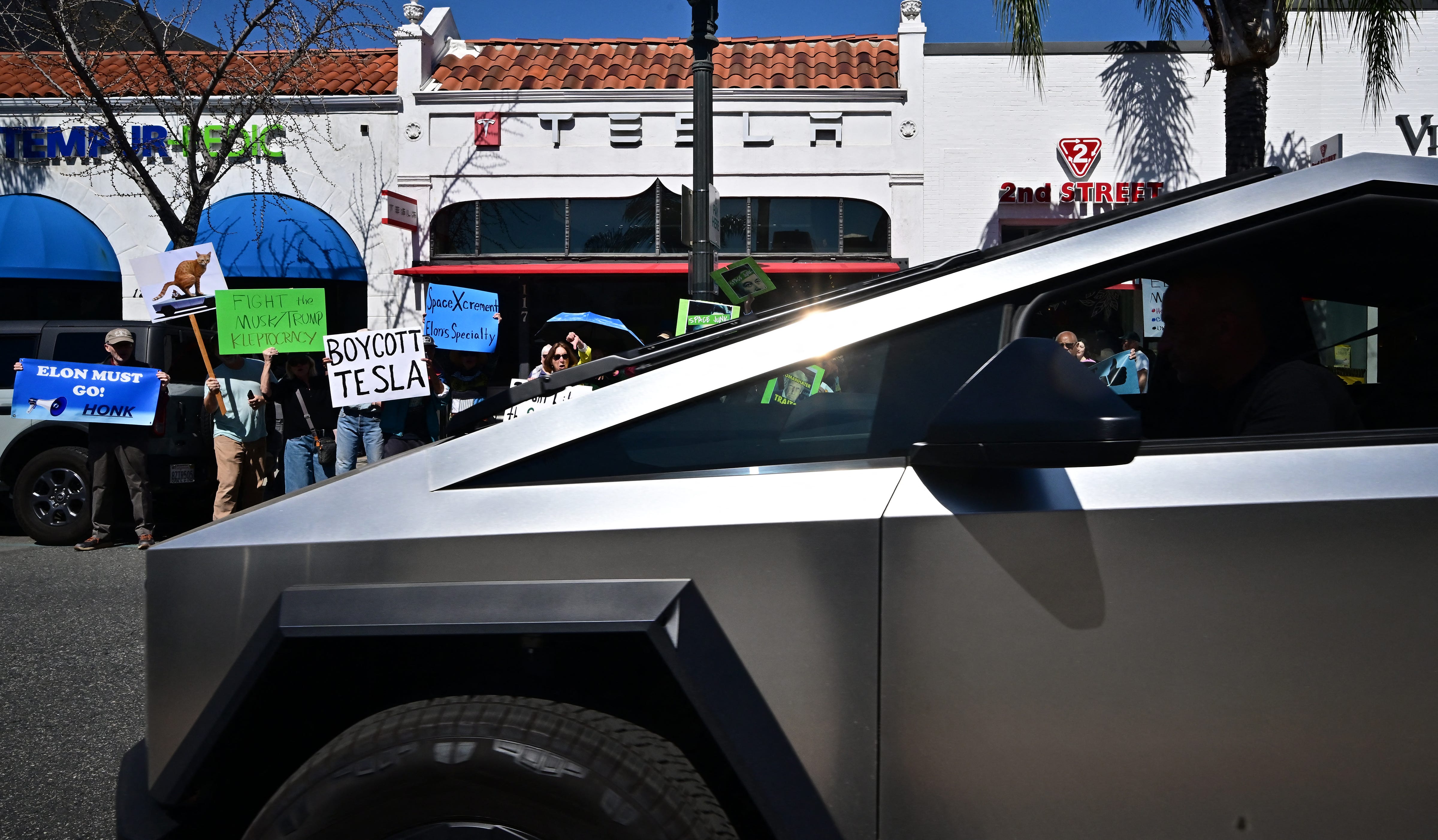 How #TeslaTakedown is bringing the fight to Musk