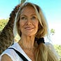 Angela Paul's avatar