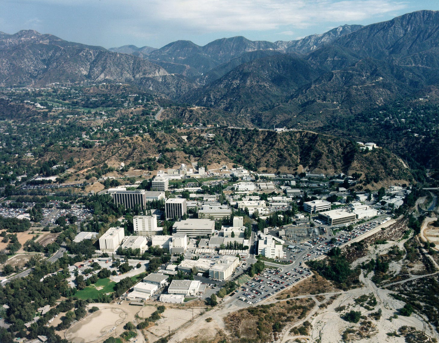 Jet Propulsion Laboratory - Wikipedia