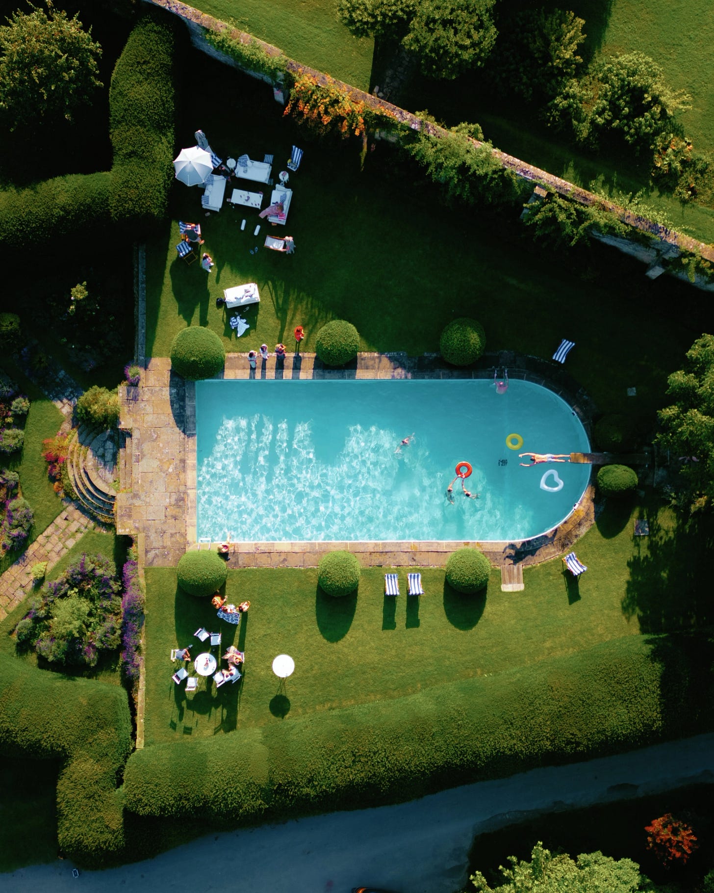 Cornwell Manor - Luxury wedding venue in the Cotswolds.