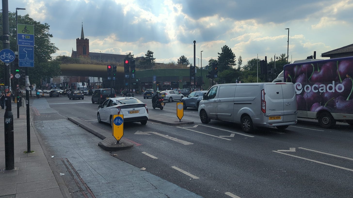 Mile End Park, Green Bridge 