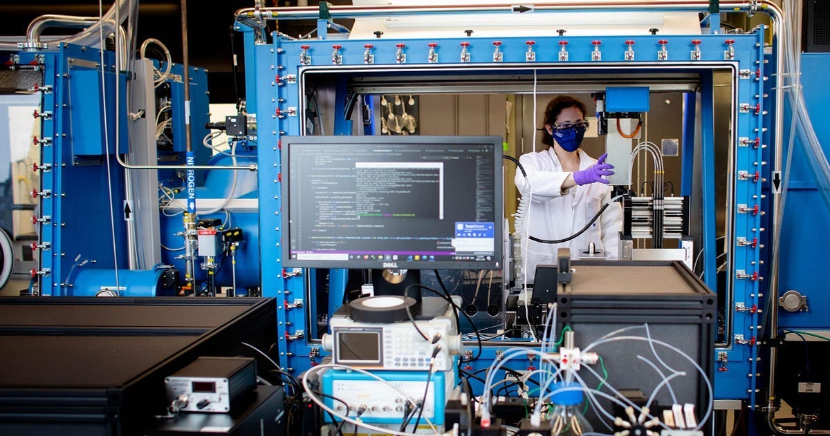 A New Paradigm — How AI and Robotics are Changing Materials Discovery