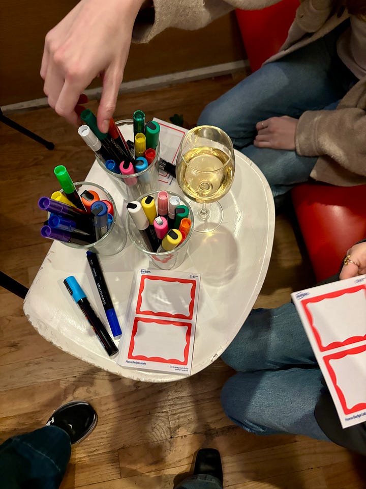 A glimpse into an unforgettable evening filled with connection, creativity, and wellness. From the delicious four-course dinner to heartfelt conversations and inspiring company, here are some of our favorite moments from the Mentally Fit with Ellin x After Hours Club dinner.