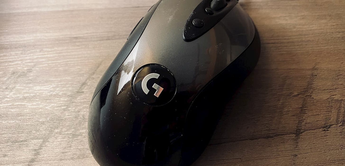 Logitech MX518 mouse