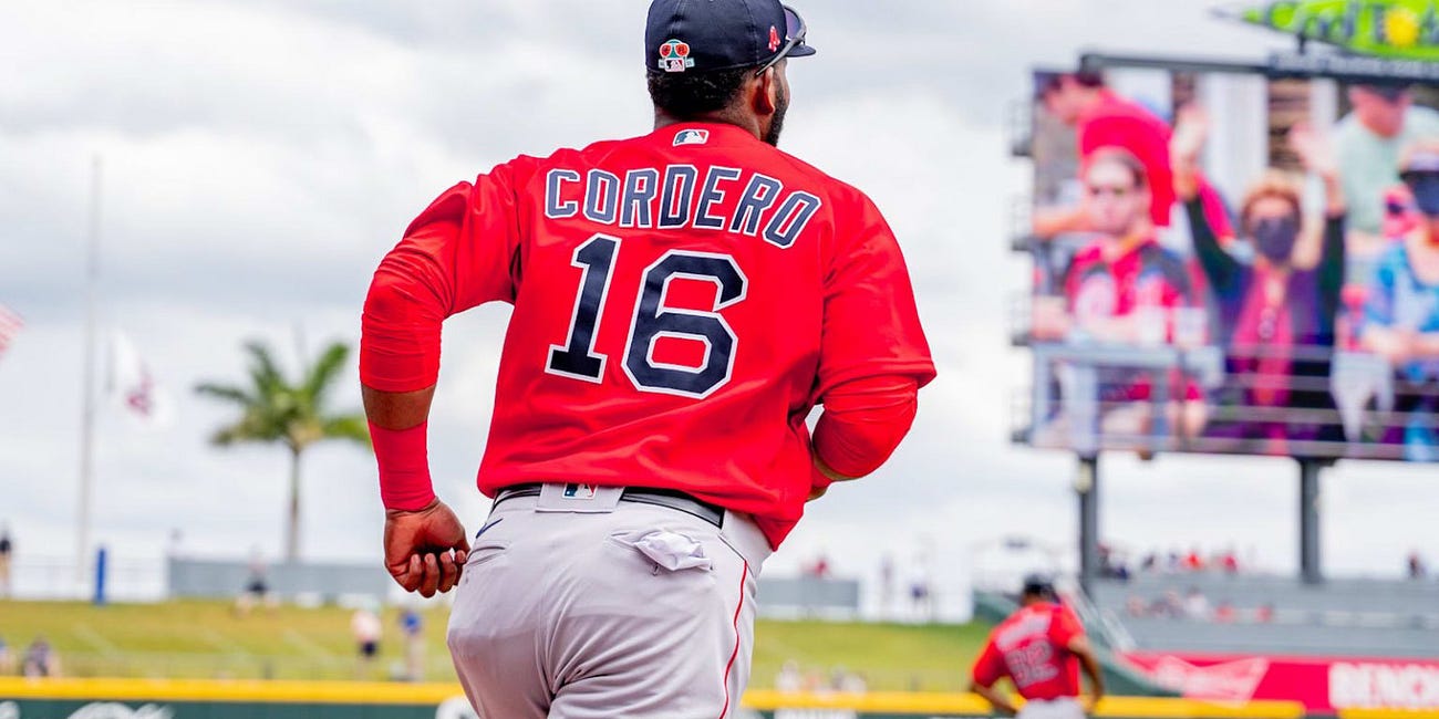 Former Red Sox outfielder signs with the Nationals on a minor league deal 