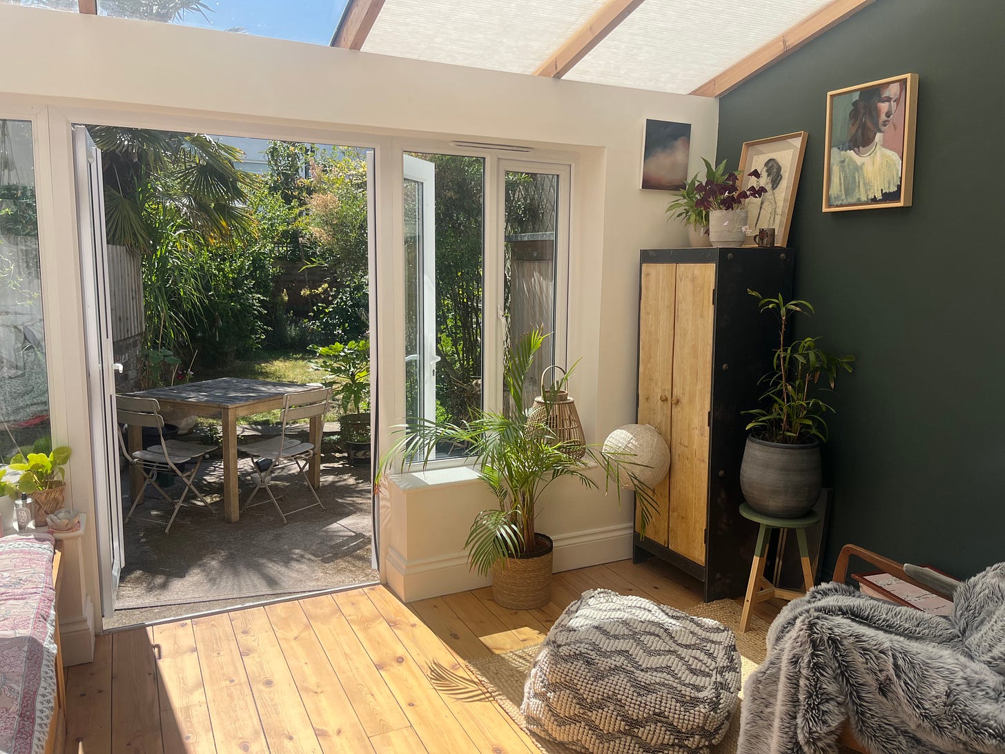 sunny photo of sunroom