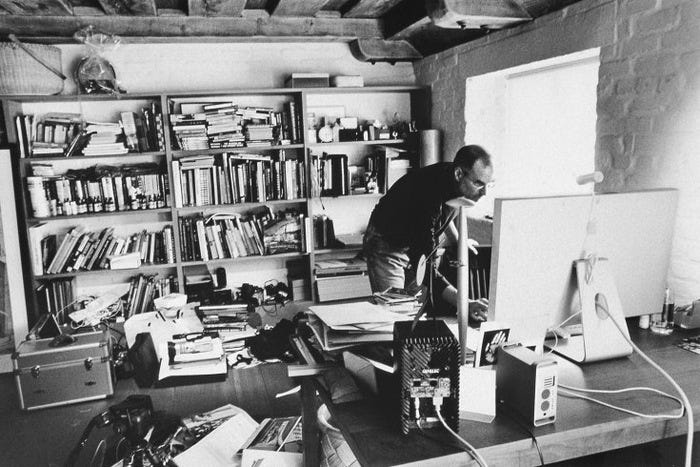 Steve Jobs ne collait pas des post-it partout pour créer l'iPod ou l’iPhone. - Product Shonen - Kevin SI