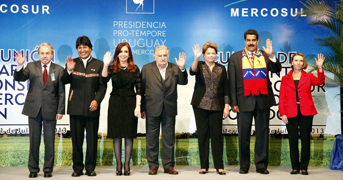 Mercosur suspende a Venezuela y exige restauración de la democracia Mercosur suspende a Venezuela y exige restauración de la democracia