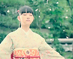 nishino nanase waiting GIF nishino nanase waiting GIF