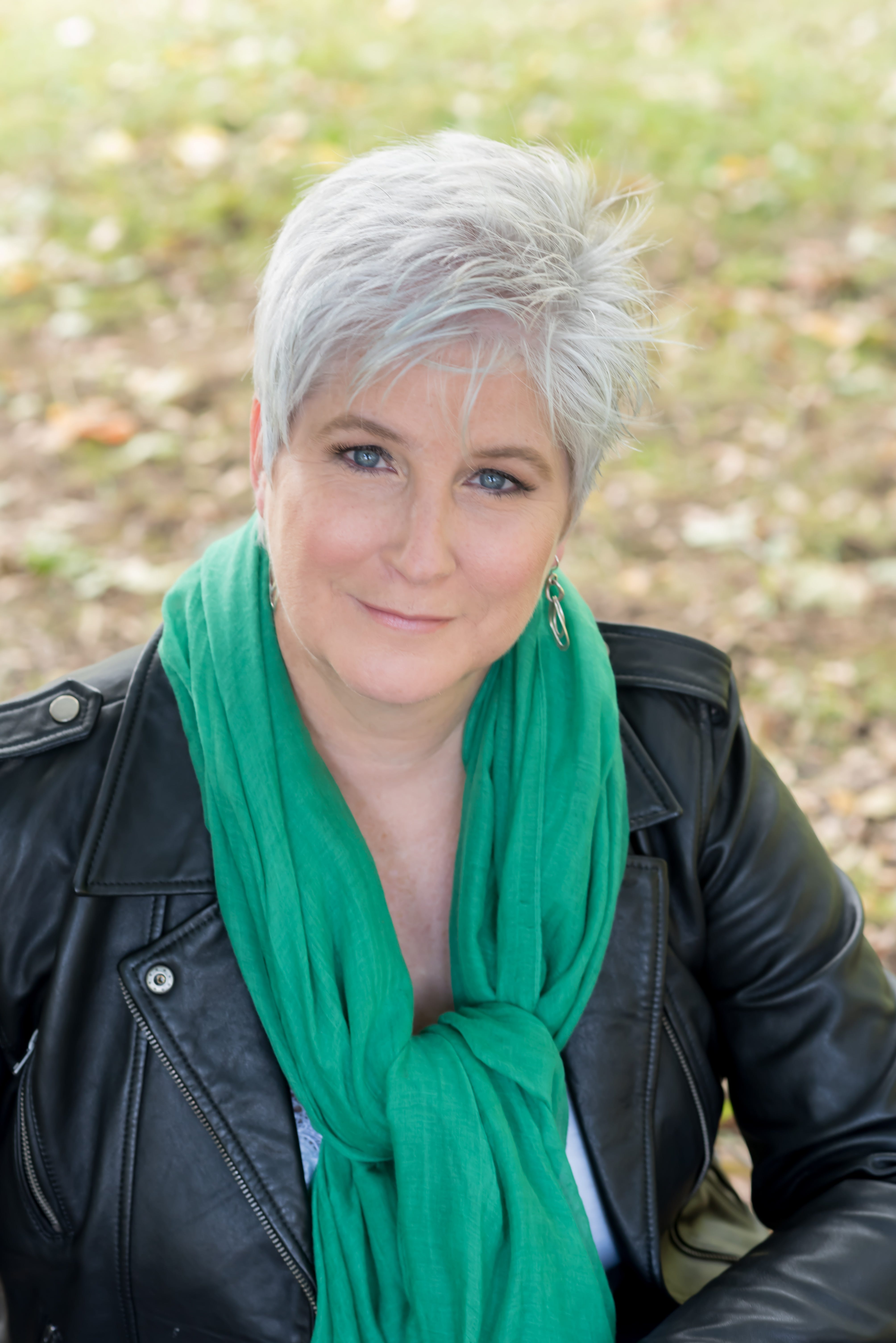 STORYTELLHER Substack with Deborah Kevin