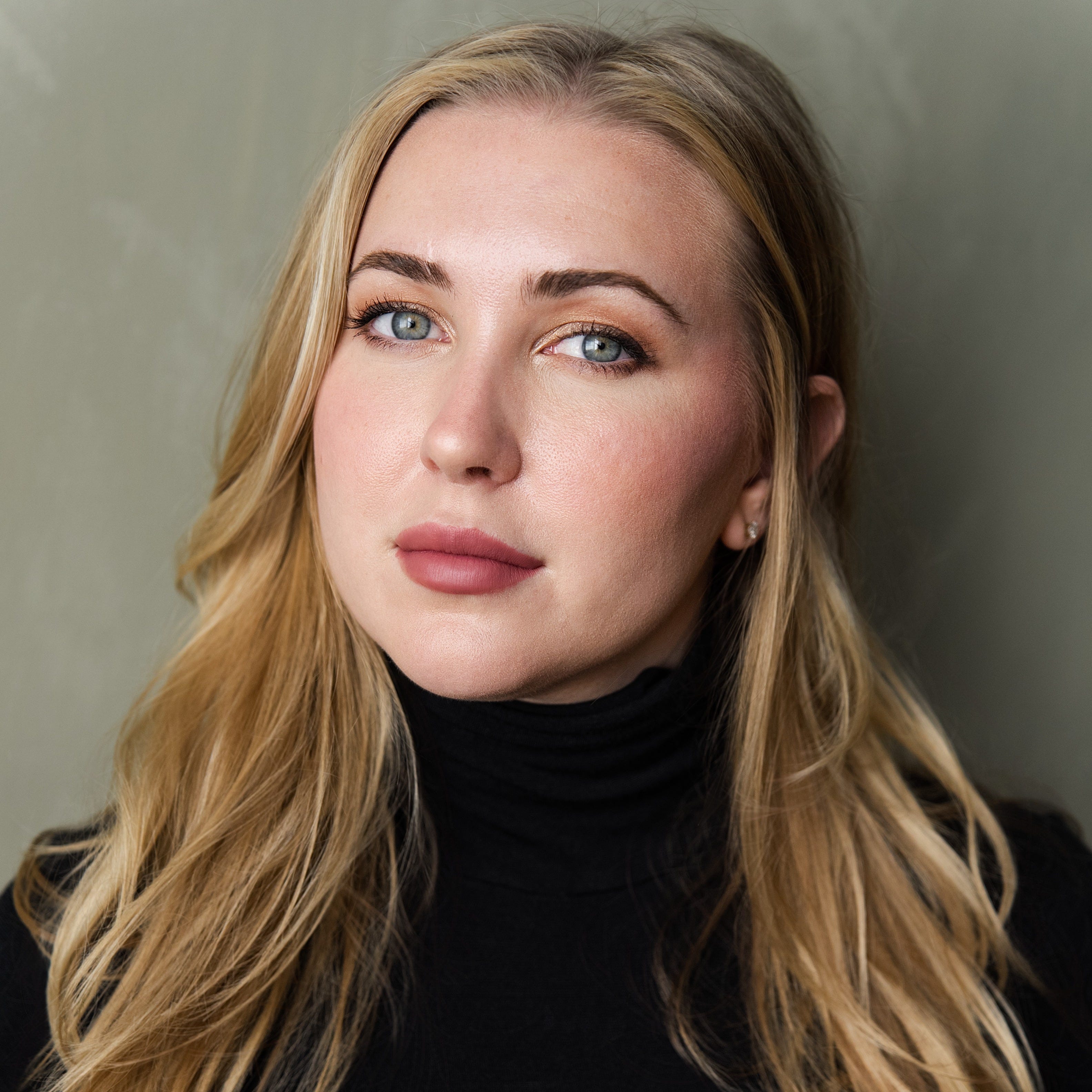 THE CLIQUE Continued... - by Ellen Marlow and Lisi Harrison, image size:3168x3168