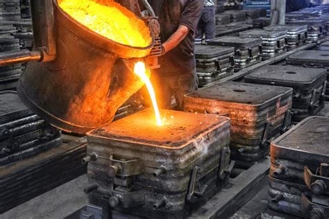 Casting steel.
