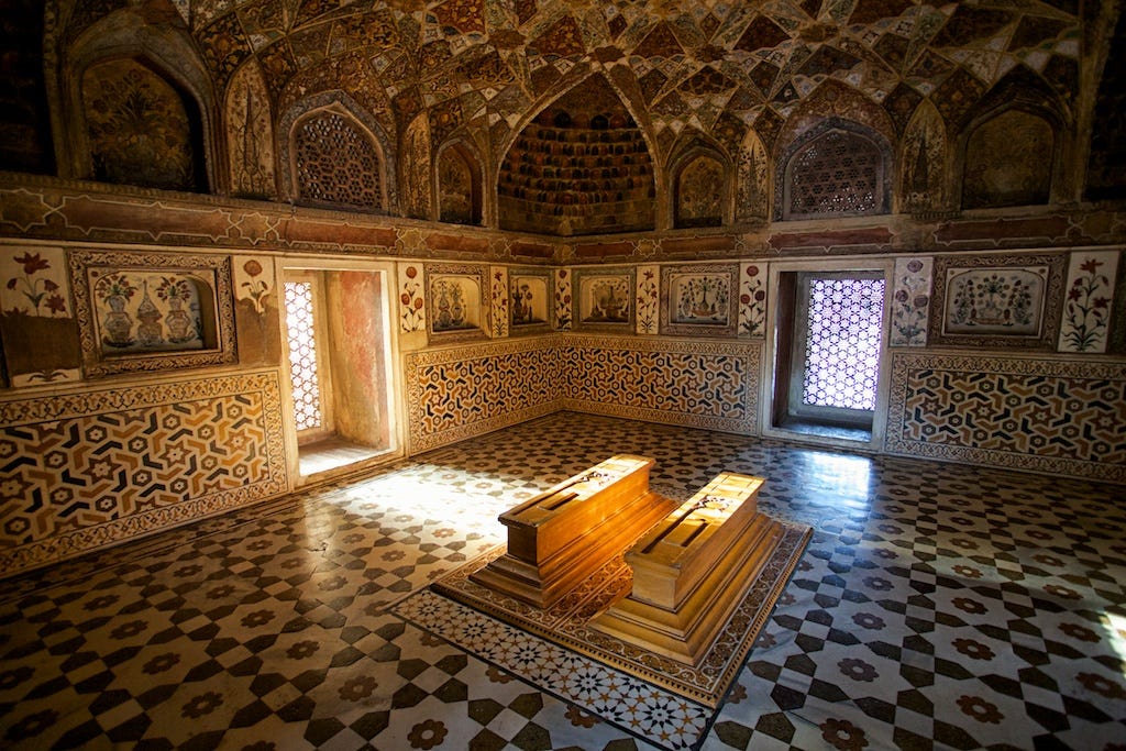 https://external-content.duckduckgo.com/iu/?u=https%3A%2F%2Fwww.throughmylens.com%2Fwp-content%2Fuploads%2F2014%2F06%2FBaby-Taj-Mahal-6.jpg&f=1&nofb=1