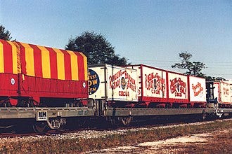 File:Circus train.jpg