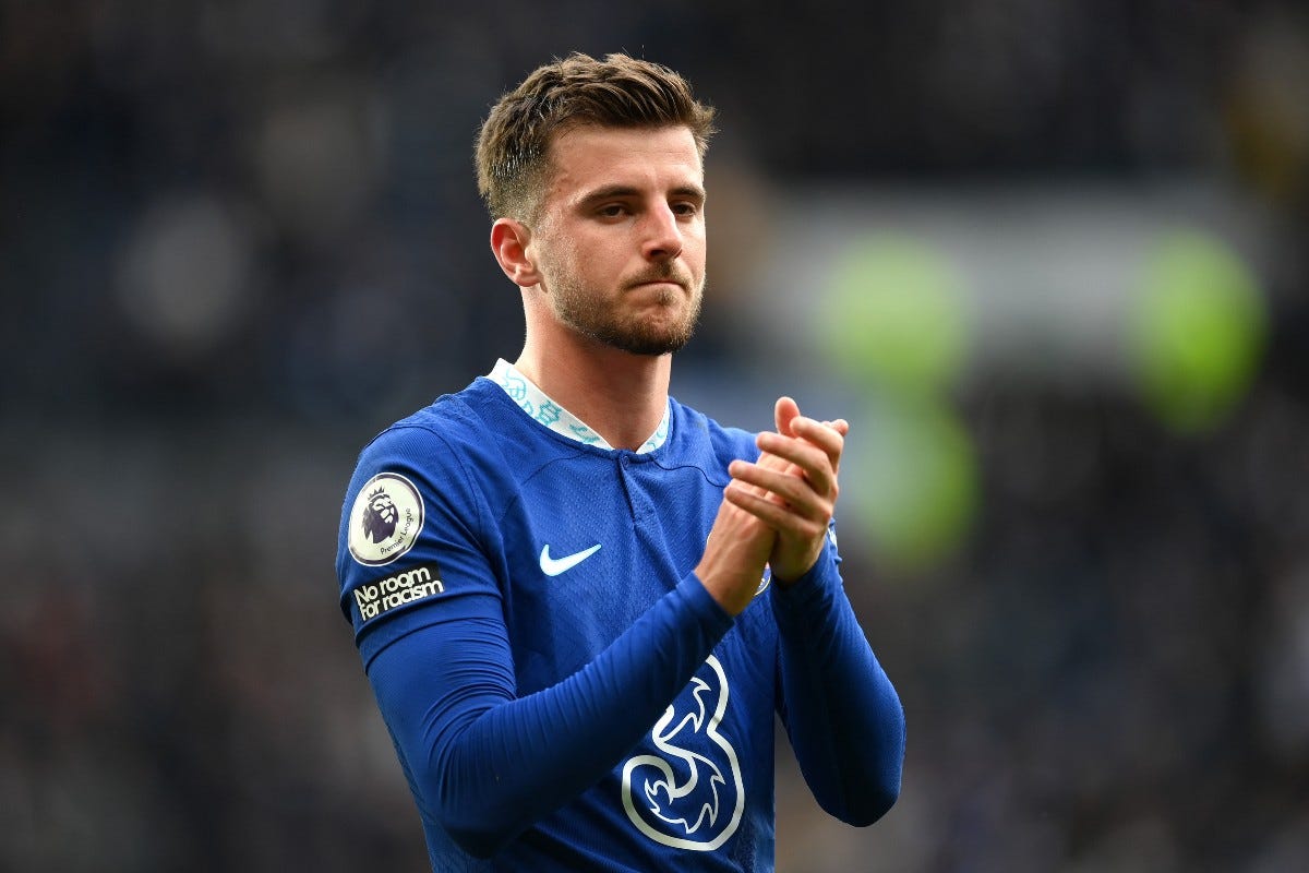 Arsenal in transfer talks with Chelsea's Mason Mount
