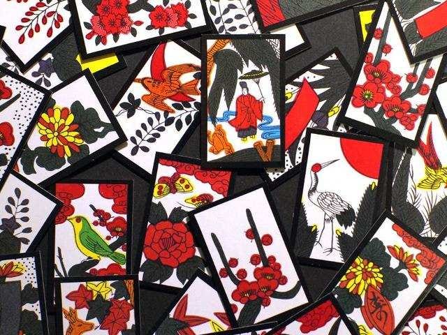 In 1889, Nintendo founder Fusajiro Yamauchi began manufacturing and selling hand-painted playing cards in Kyoto, Japan. In 1889, Nintendo founder Fusajiro Yamauchi began manufacturing and selling hand-painted playing cards in Kyoto, Japan.
