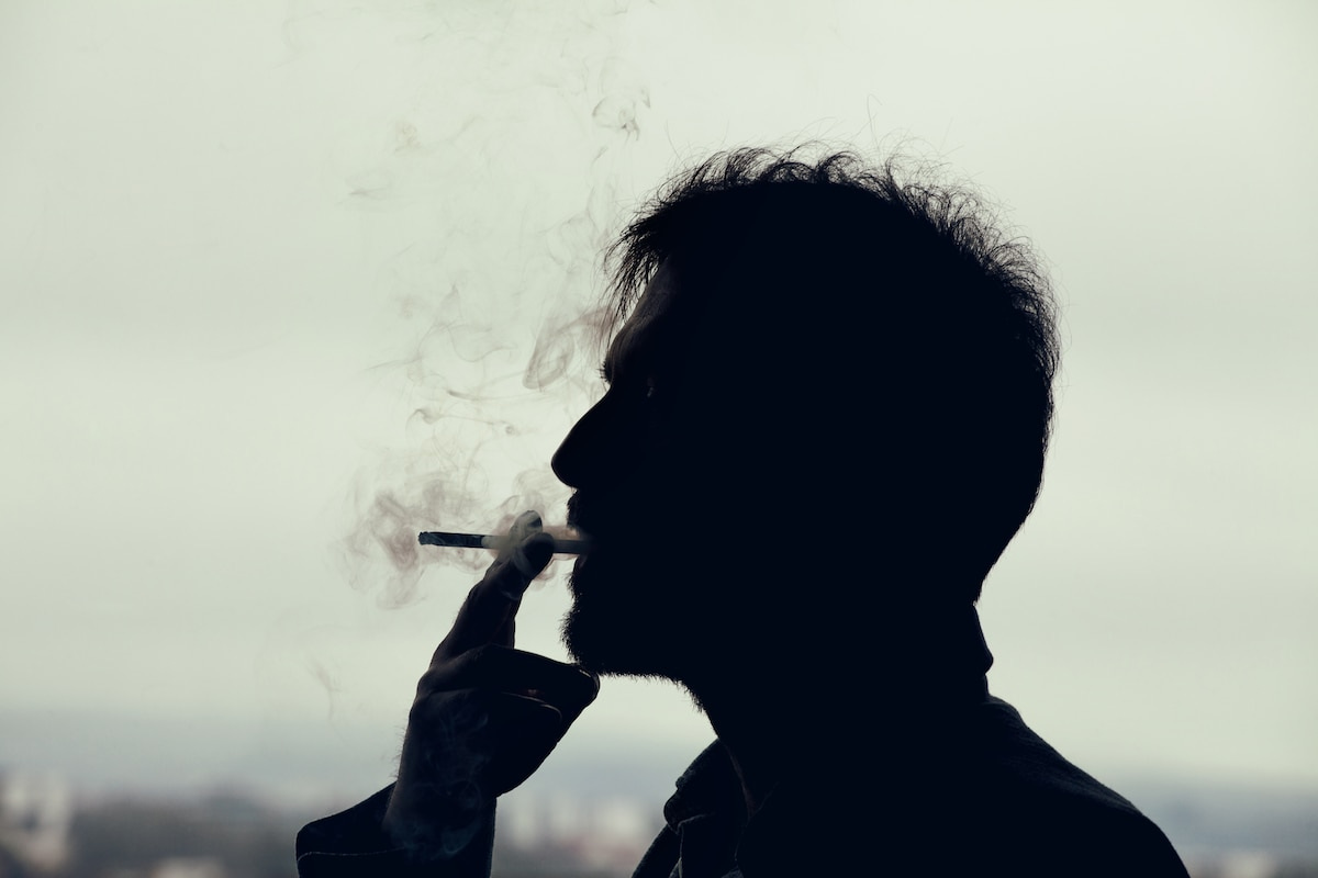 Smoking can damage eyesight by age 35, study suggests - The Washington Post