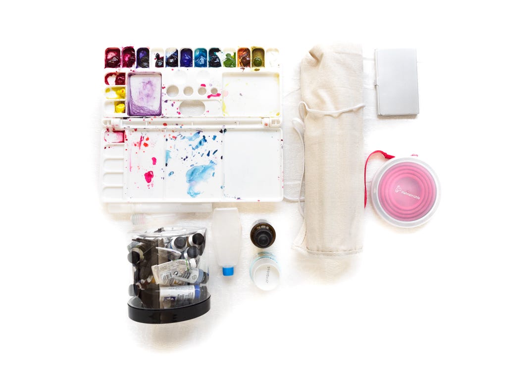 watercolr palette and tools
