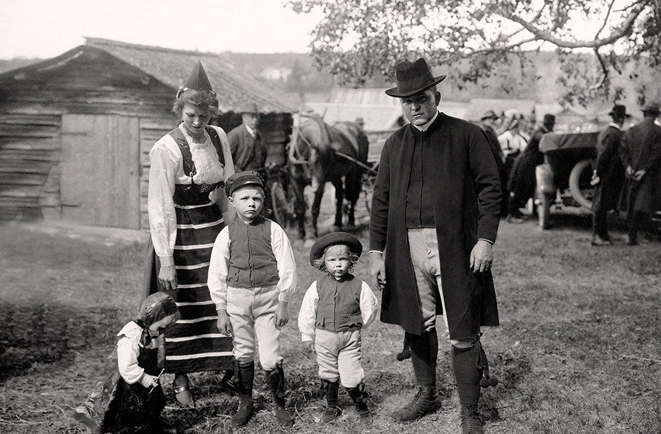 Allmogekonst – färgstarkt i bondesamhället | Slakthistoria.se