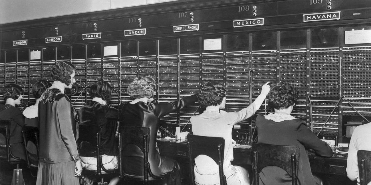 「企業自我」を更新し続けるために：WORKSIGHTの2年間の活動から見えてきたもの