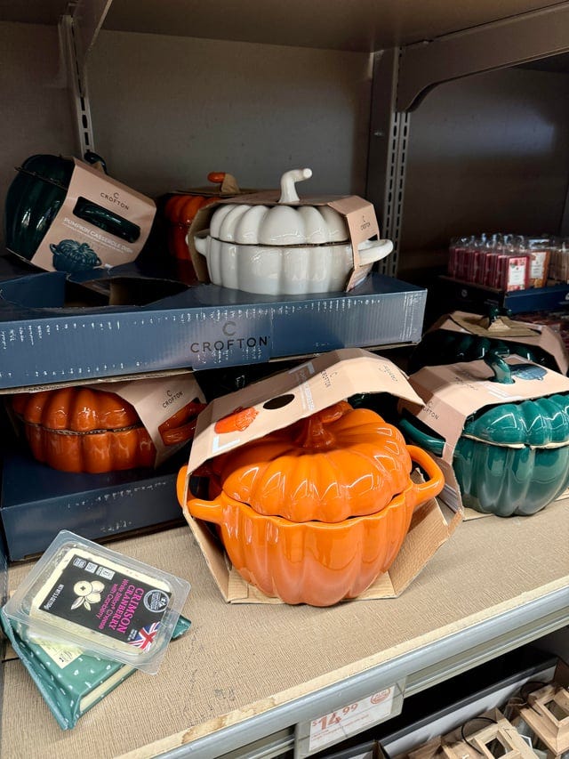I couldn't resist 🎃🧡🤍 : r/aldi