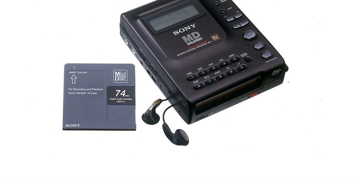 ポータブルプレーヤー SONY MINIDISC PORTABLE RECORDER MZ-1 Sony MZ-1 MiniDisc MD Recorder Portable minidisc JUNK
