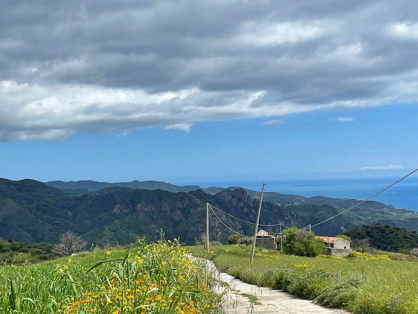 The fertile hills of Barone with views across to Monte Trizzi and the Ionian Sea