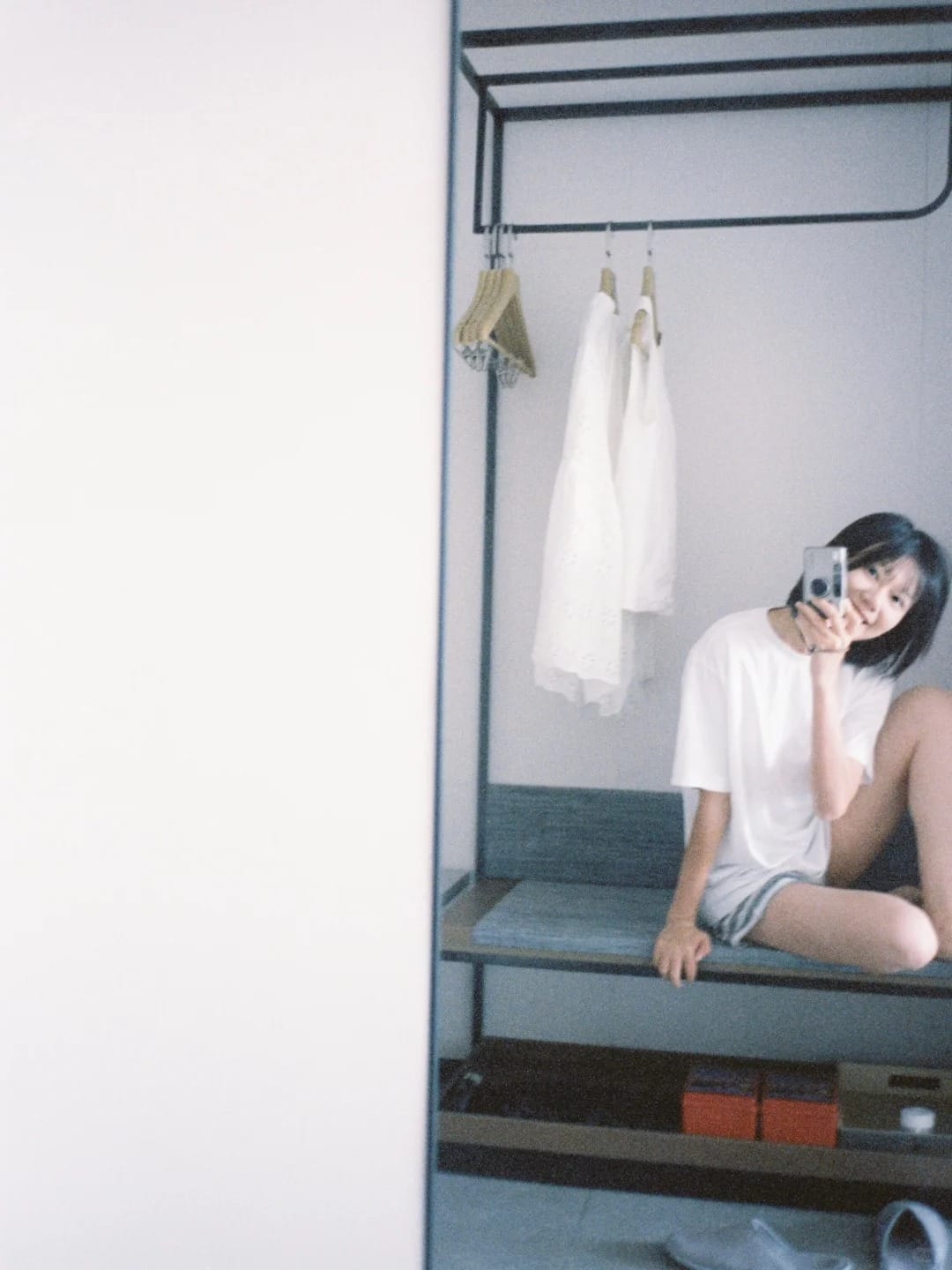 她和她的胶片相机