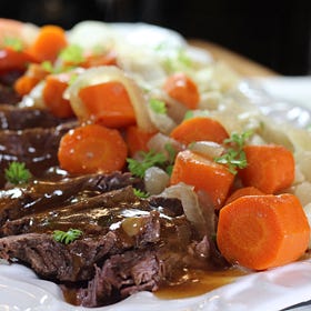 Corned Beef Brisket with Carrots, Onion, and Cabbage - LFN #030